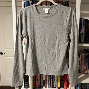 Athleta gray ribbed long sleeve t-shirt